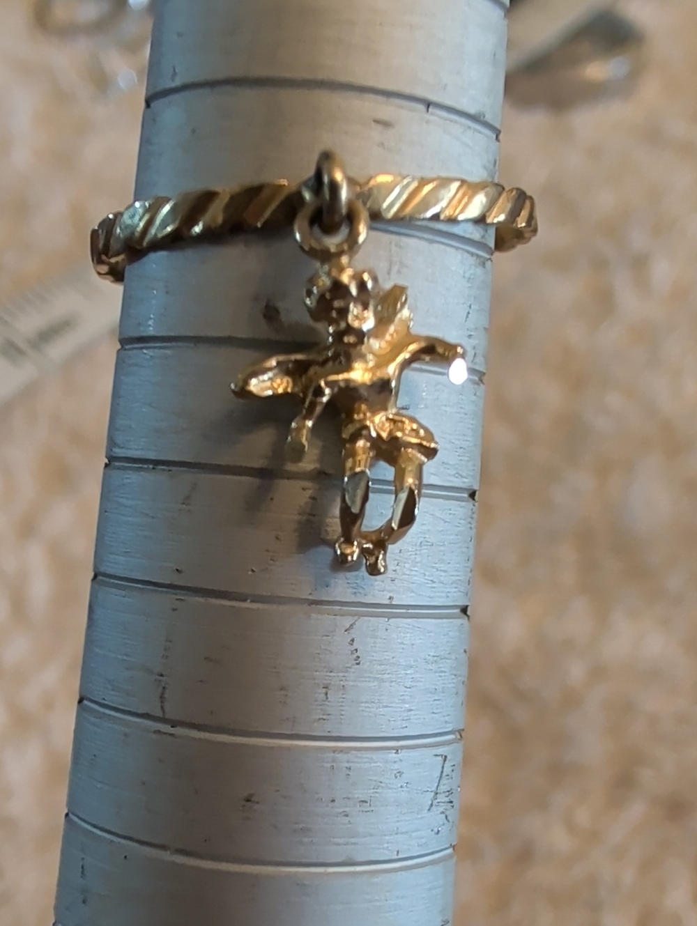 10k Gold Angel Charm Ring - Size 6.5